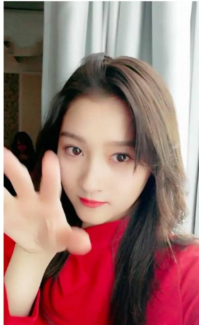 国产人体视频自拍,窥见当代生活百态 第3张 国产人体视频自拍,窥见当代生活百态 第3张